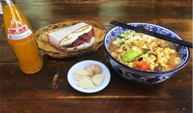 西安特色菜夹馍推荐_凉皮肉夹馍_西安肉夹馍制作方法