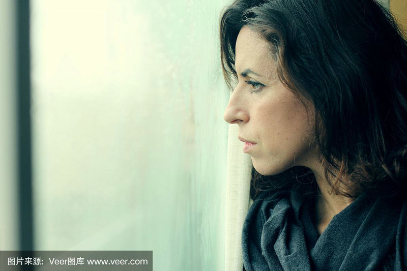 舞女泪原唱 龙飘飘舞女泪原唱