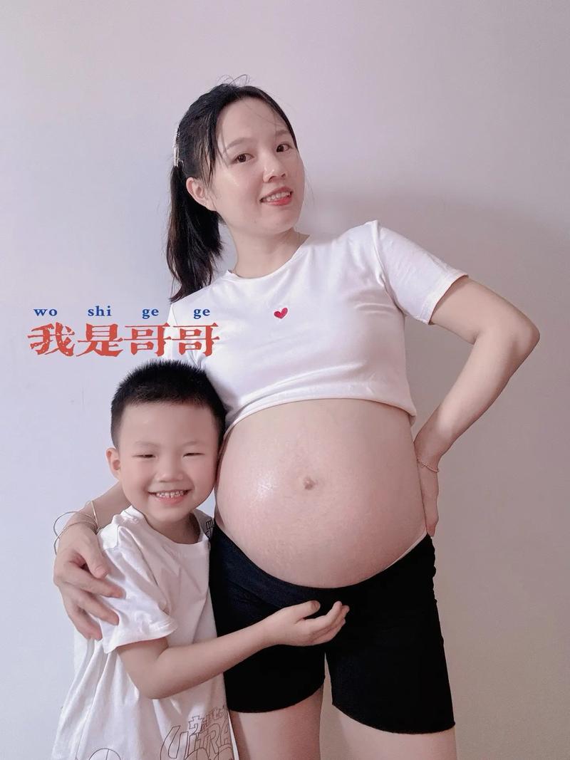 洪尧个人家庭背景介绍