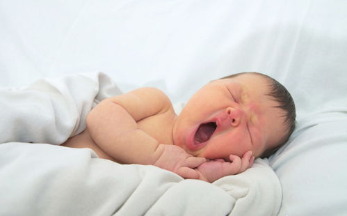 日冕现象(日冕现象对人类的影响) 日冕现象(日冕现象对人类的影响)