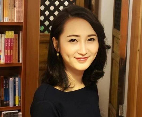 人流十二天能不能吃鸡爪